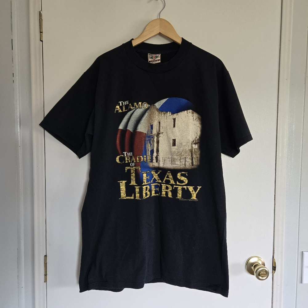 Vintage Red Oak The Alamo Graphic Tee Black L